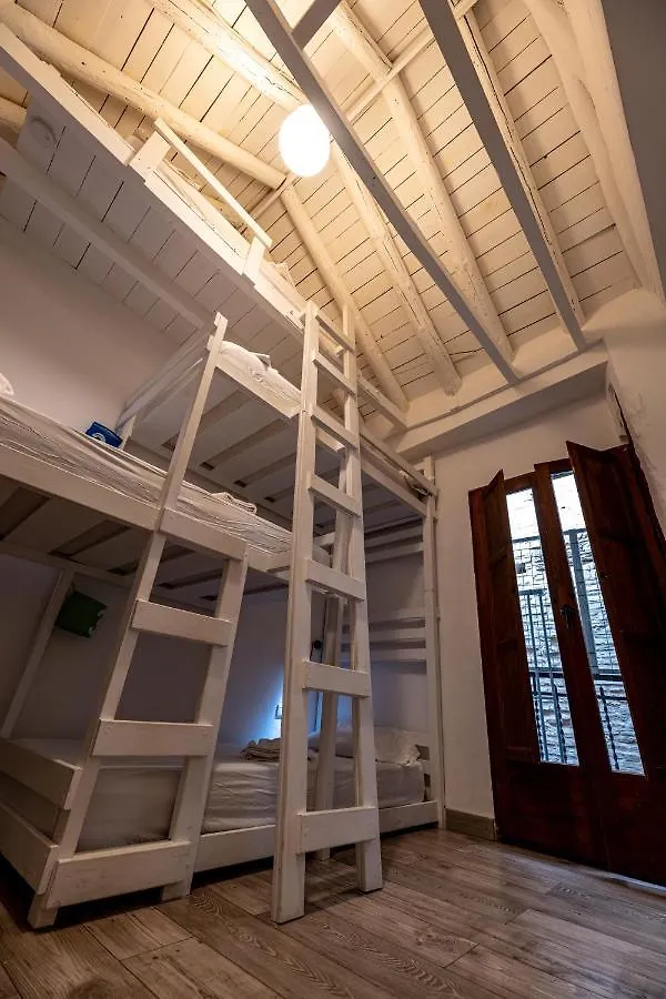Amaka House Hostel Granada
